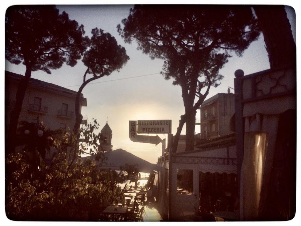Casa Vacanze Il Cenito Castellabate Exterior foto